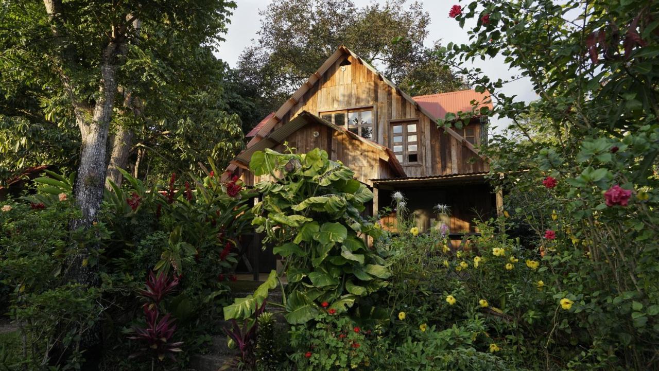 Tonina Kayab Chalet